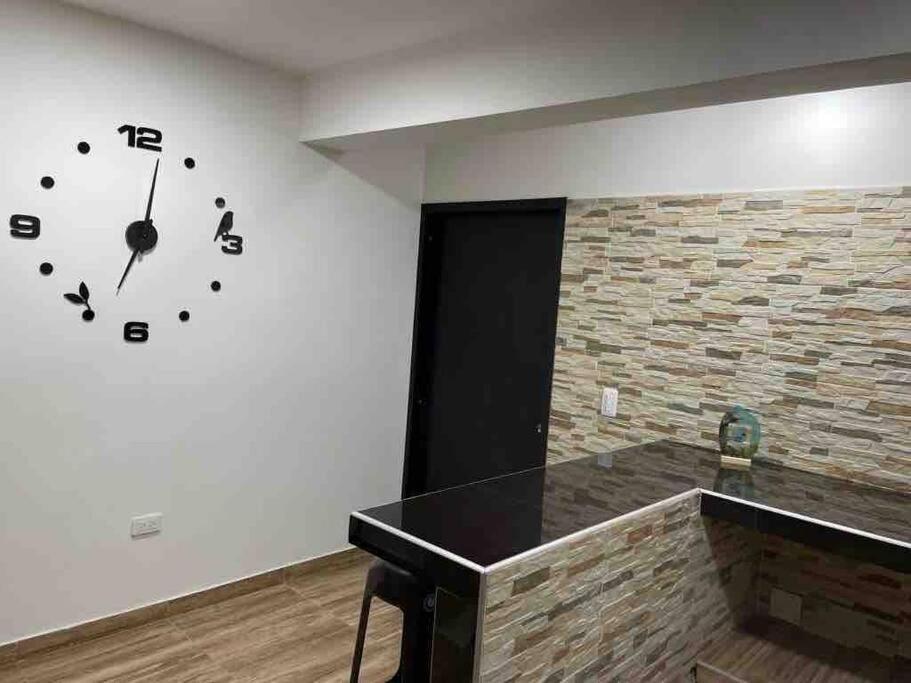 Posada Villa Bryan Rocky Point Екстер'єр фото